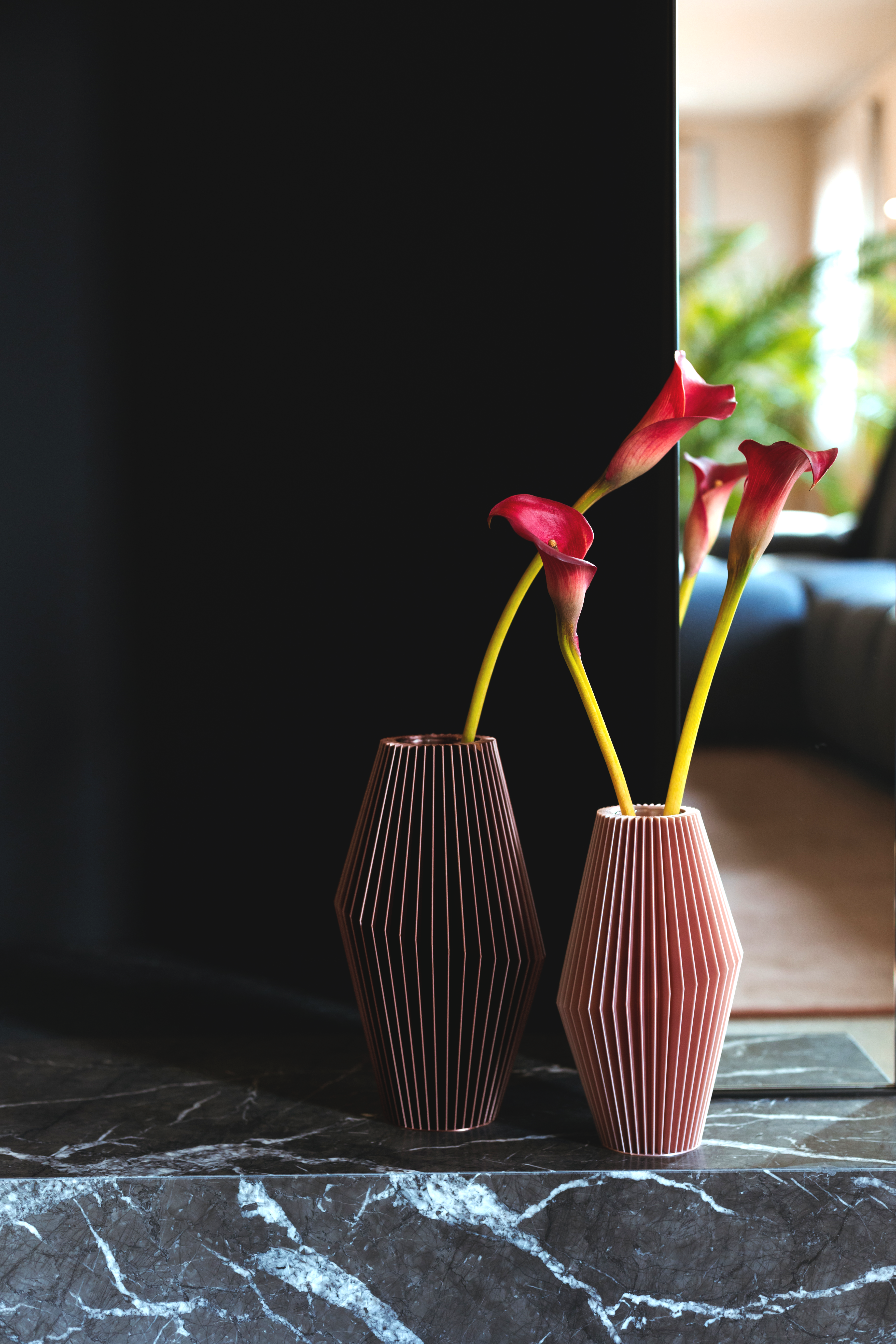 Vaso Zaira · rame · in coppia · design geometrico 3D · Made in Italy · Yliaca