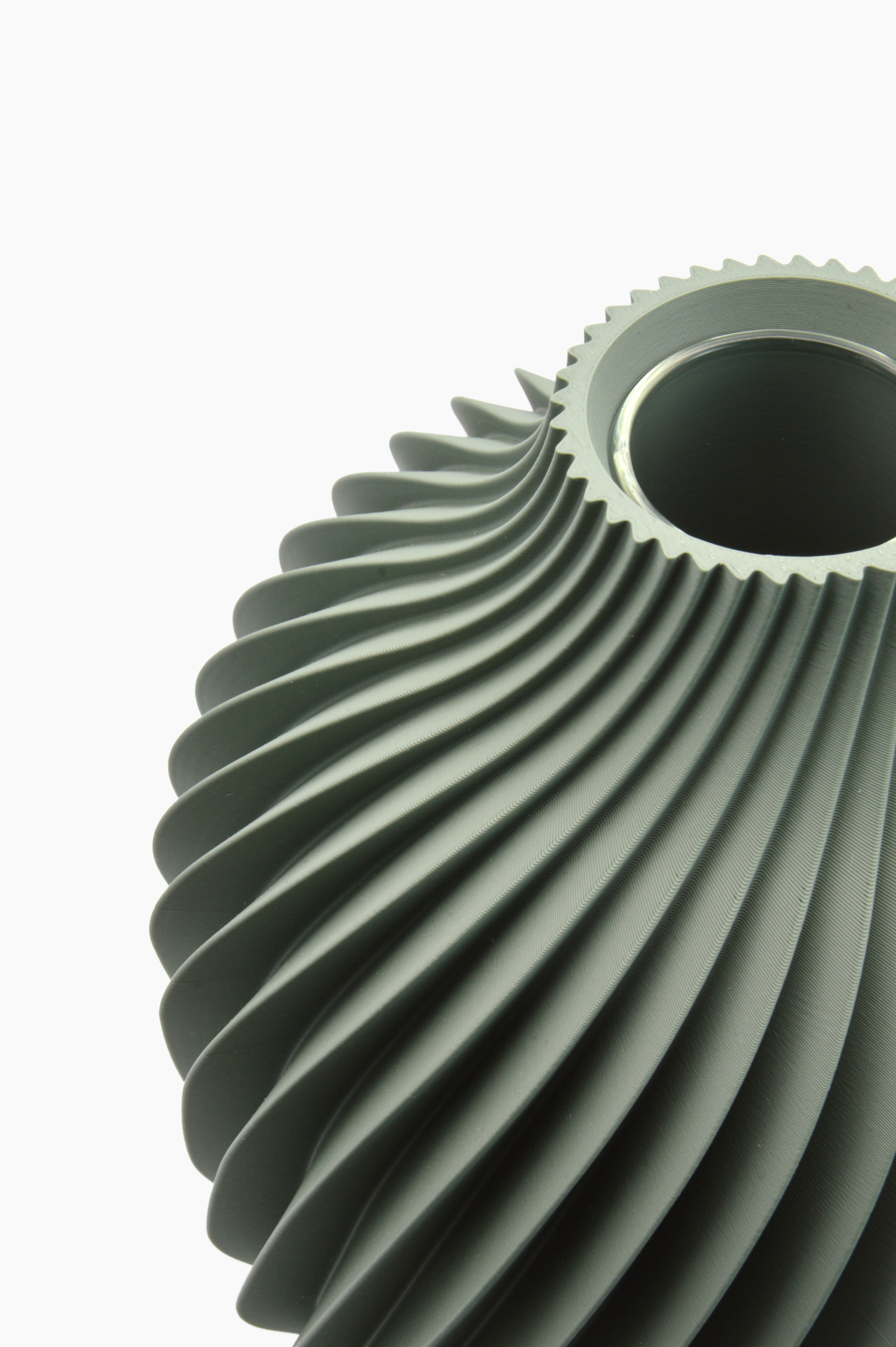 Vaso Kivan · verde salvia · vista dall'alto · design 3D · Made in Italy · Yliaca