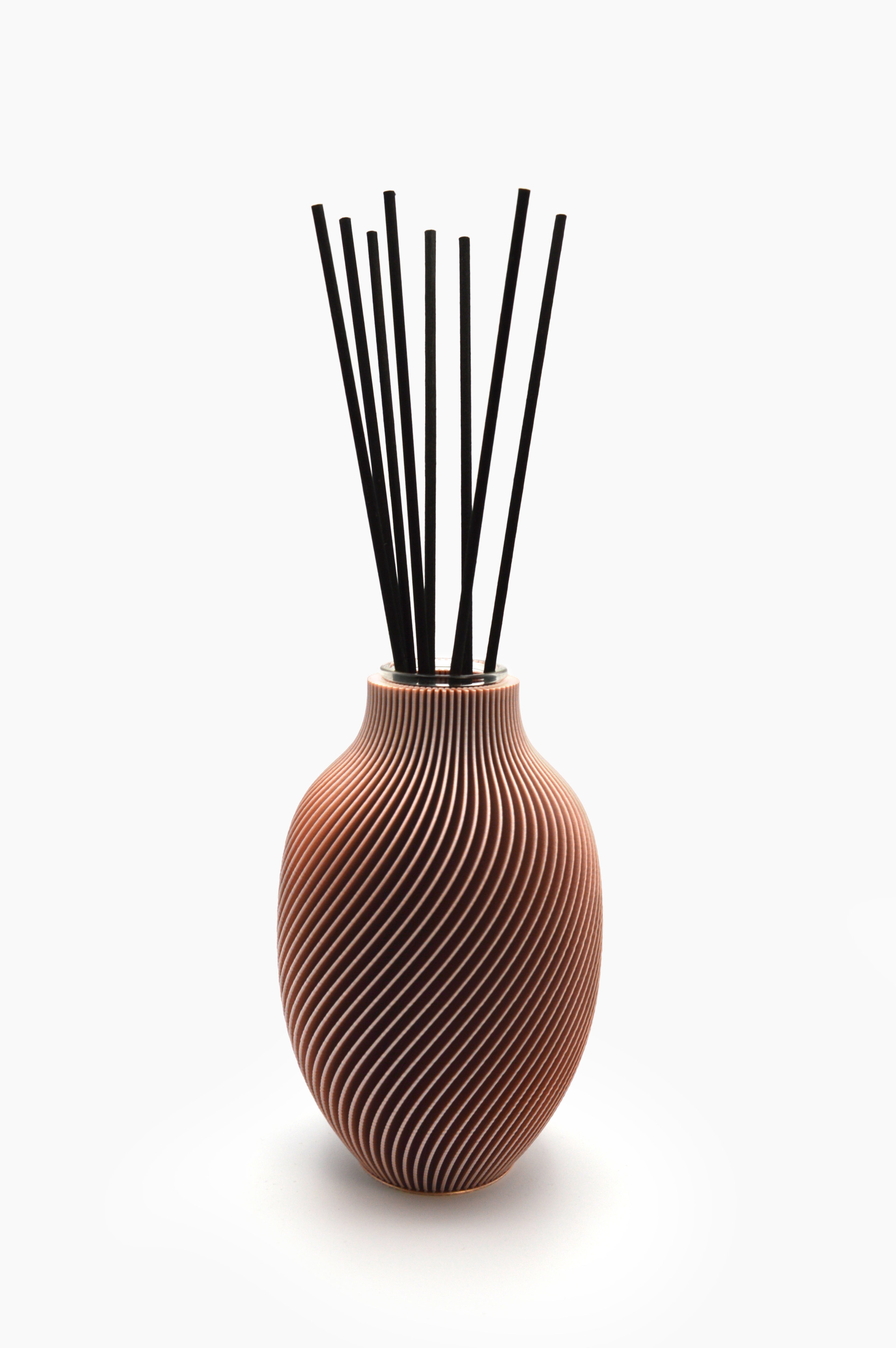 Diffusore Eolia · rosa cipria · design 3D spirale · ricaricabile · Made in Italy · Yliaca