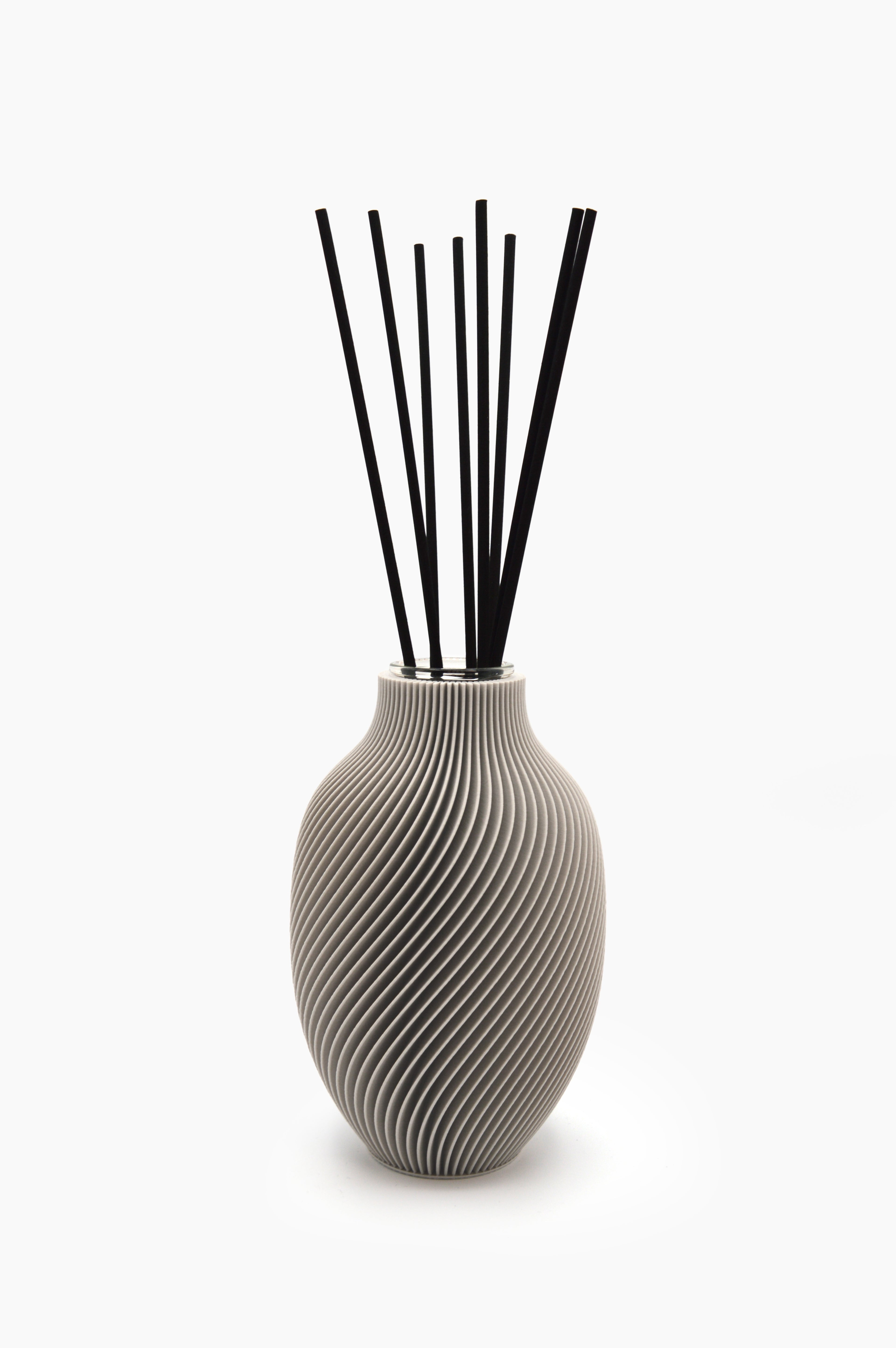 Diffusore Eolia · tortora · design 3D spirale · ricaricabile · Made in Italy · Yliaca